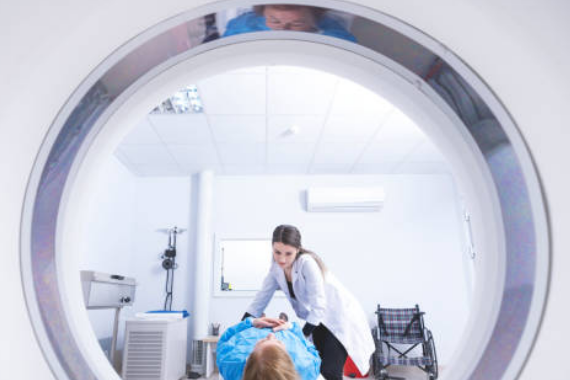 Imagem de realização de um exame